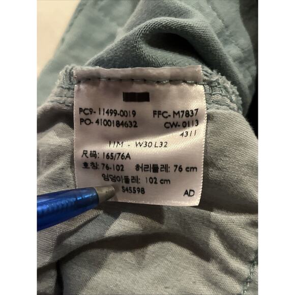 Levi's 524 Too Superlow Straight Jeans Women's Size 30X32 Light Wash Aquamarine - Picture 13 of 15